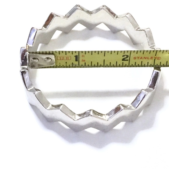 Eddie Borgo bangle bracelet - Picture 3 of 4